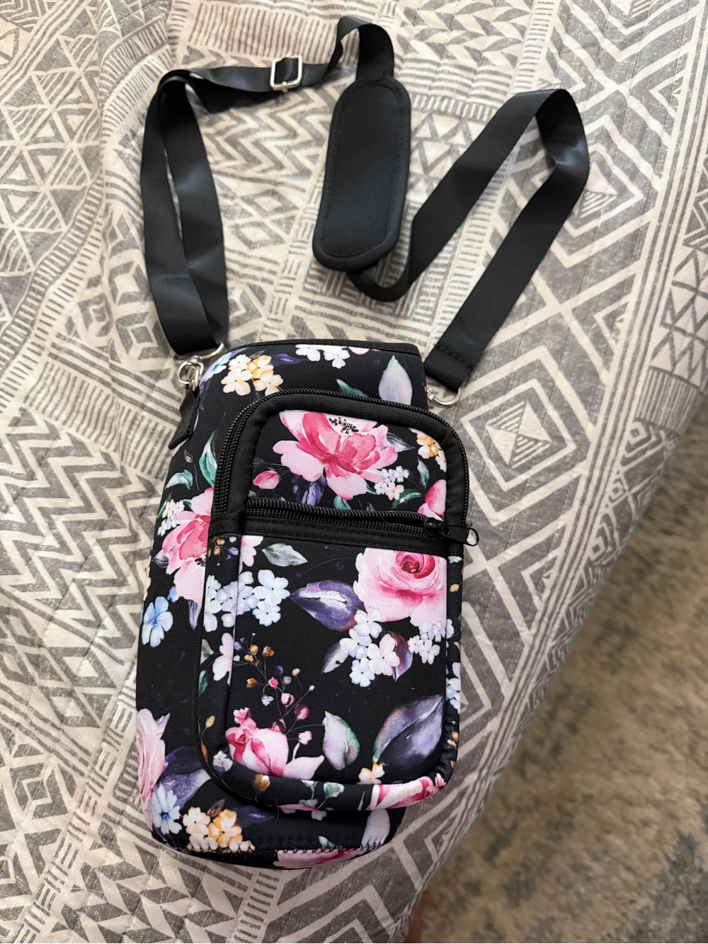 Floral Half Gallon 64 Oz Water Bottle Carrier Sleeve Crossbody Strap Holder